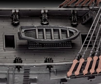 Revell 05499 - Bateau pirate BLACK PEARL