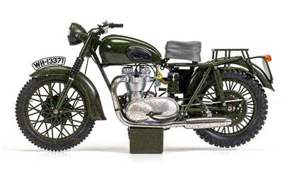 The Great Escape Triumph TR6 Trophy Motorcycle (Weathered) - 1:12 Scale - CC08501