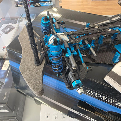 PRE-OWNED Tamiya TRF TA05 MS Chassis Kit da competizione 1/10
