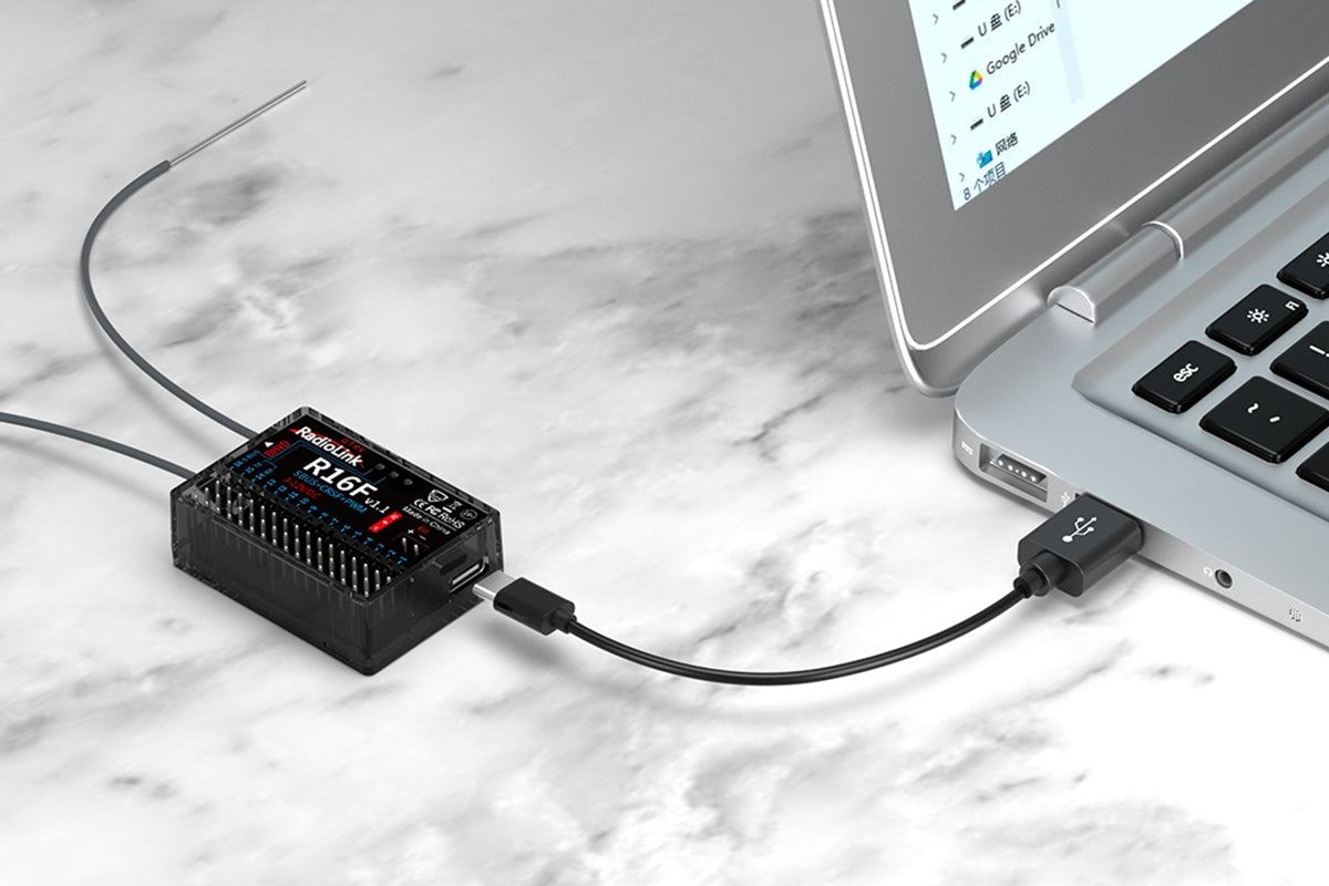 Récepteur RadioLink R16F 2,4 GHz 16 canaux FHSS avec télémétrie - 1RL0150